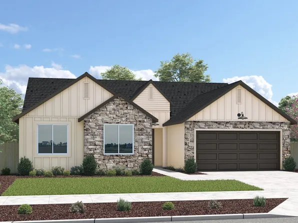 2263 W Santa Maria Ct #-lot 180, Porterville, CA 93257