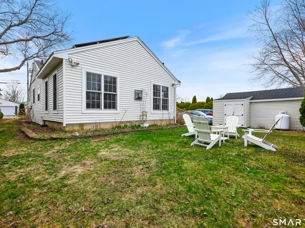 24 Seabreeze Road, Old Saybrook, CT 06475
