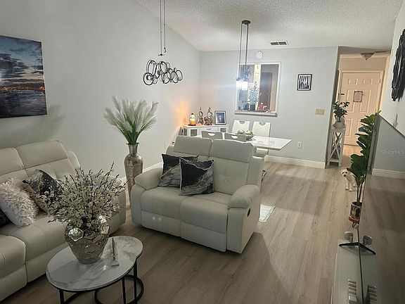 5th image of 3205 SABAL PALMS COURT #B