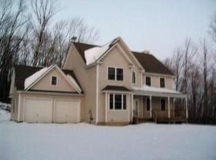 35 Crane Rd, Bloomingburg, NY 12721