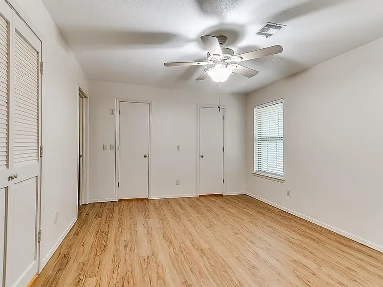 10113-15 Verree Rd #A12 — Photo 5