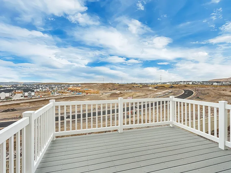 1457 W Russo Dr — Photo 26