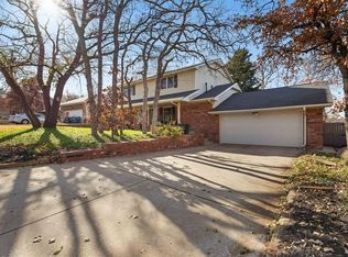 1909 Bella Vista Dr, Edmond, OK 73013