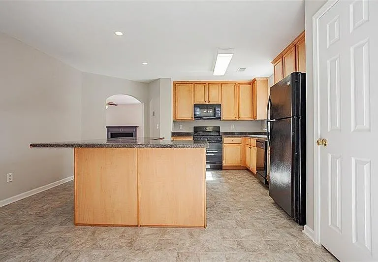 4944 Antelope Cv — Photo 5