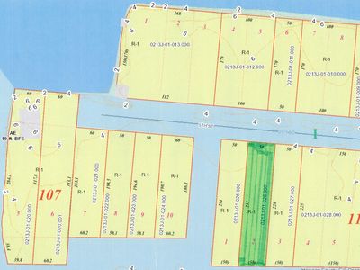 2 5th Ave, Pass Christian, MS, 39571
