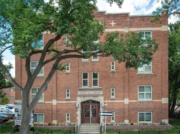 277 River Ave, Winnipeg, MB R3L 0B5