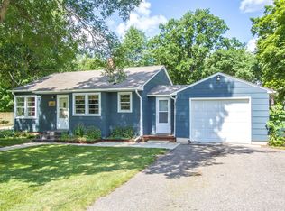 212 Victoria Dr, Alexandria, MN 56308