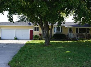 458 S 6th St, Rogers City, MI 49779