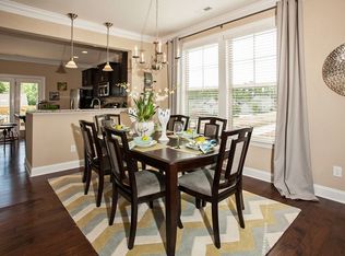 521 Portstewart Dr, Cary, NC 27519