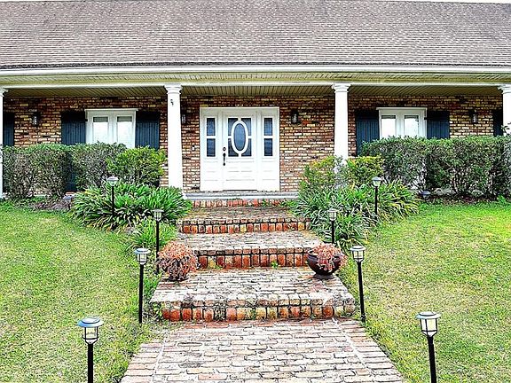 3rd image of 5351 Pitre St