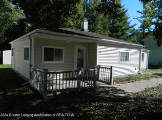 2140 Park Ln, Holt, MI