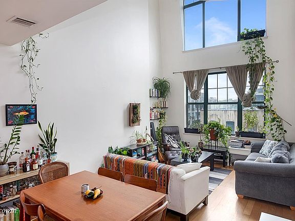 2nd image of 74 Roebling St #4B