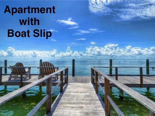 4827 Coquina Key Dr SE, Saint Petersburg, FL 33705