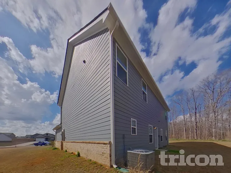 1392 Deutz Dr — Photo 17