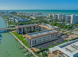 2900 Gulf Shore Blvd N APT 105, Naples, FL 34103