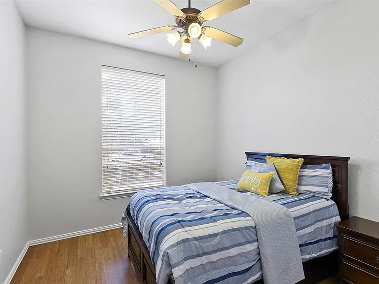 11086 Mansfield Dr — Photo 19