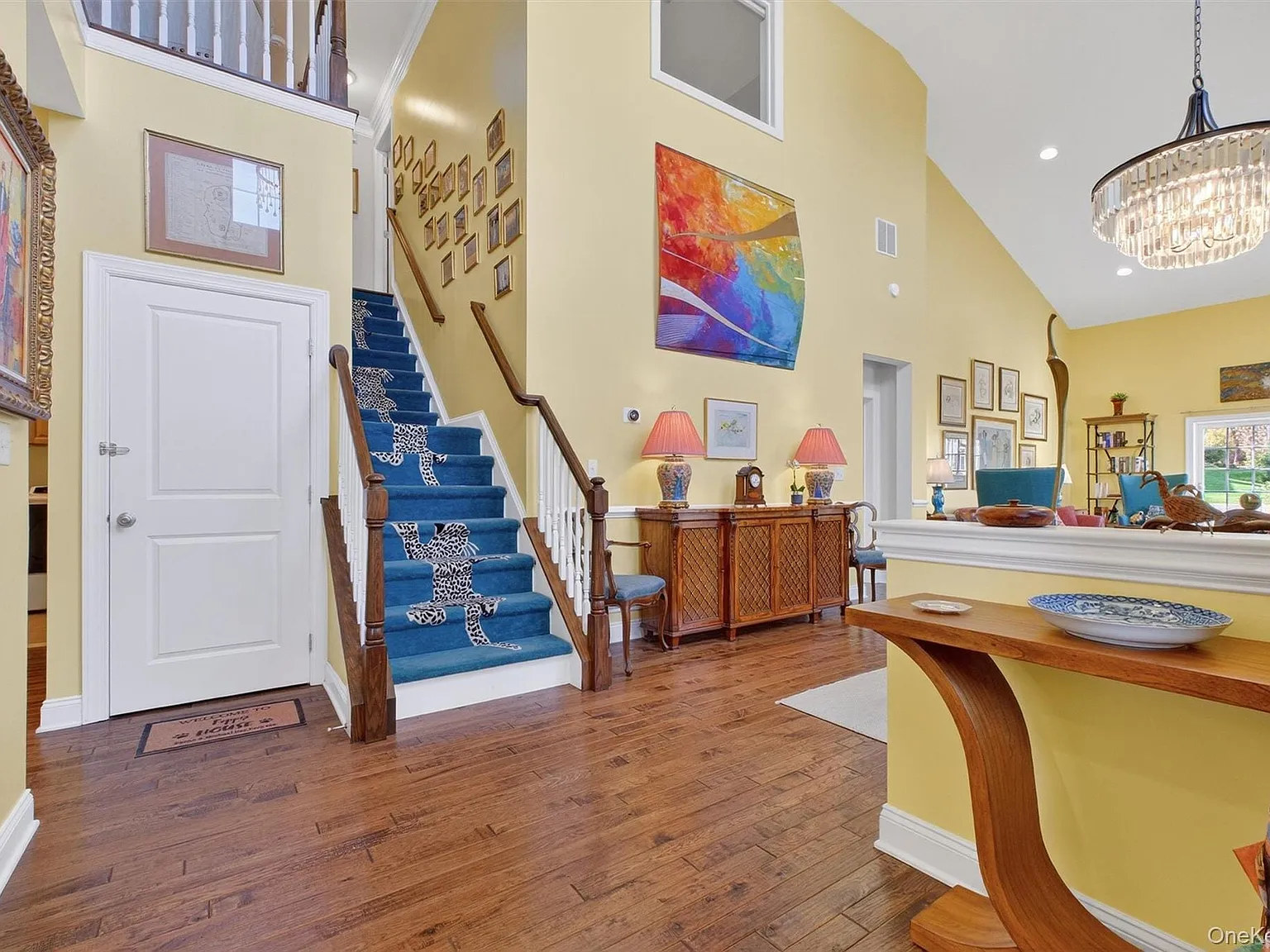 2 bed, 2.5 bath, 2200 sqft, $7,000 — Photo 4