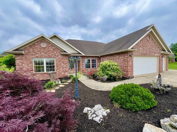 5879 S Glenview Dr, Bloomington, IN 47403