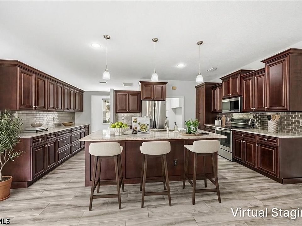 1st image of 12781 Meadow Pine Ln
