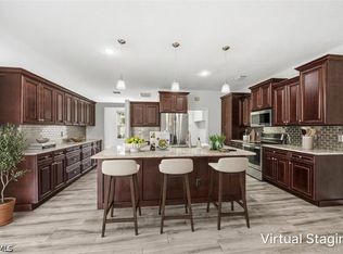12781 Meadow Pine Ln, Fort Myers, FL 33913