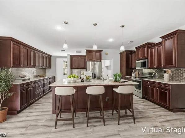 12781 Meadow Pine Ln, Fort Myers, FL 33913