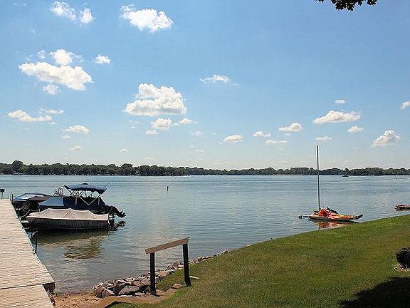 2nd image of 2501 Browns Lake Dr S