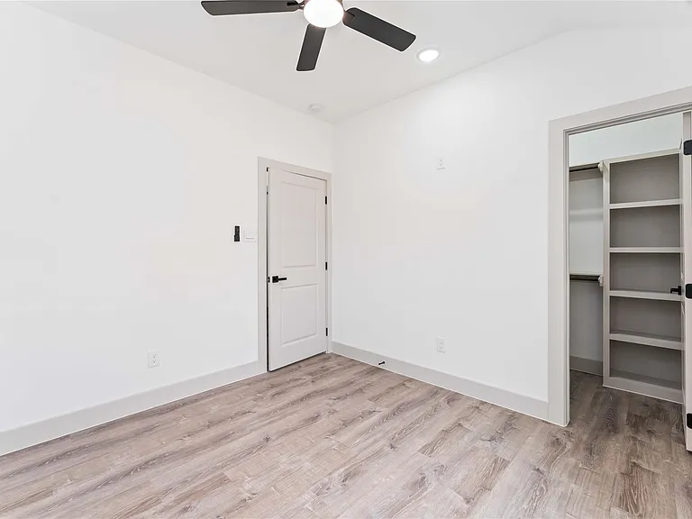 9001 Nyssa St #B — Photo 20