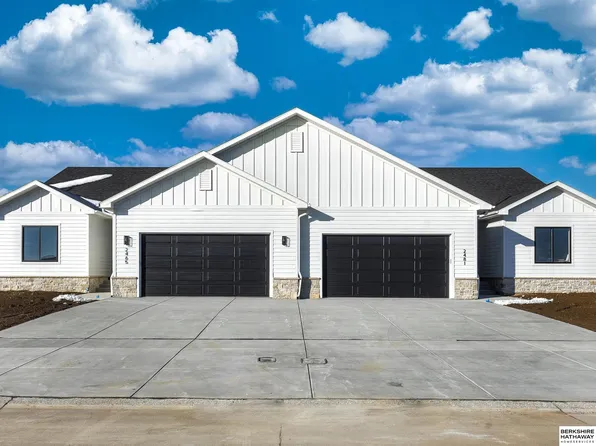 2481 N Oak St, Wahoo, NE 68066