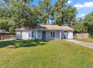 916 Inglewood Ln, Fayetteville, NC 28314