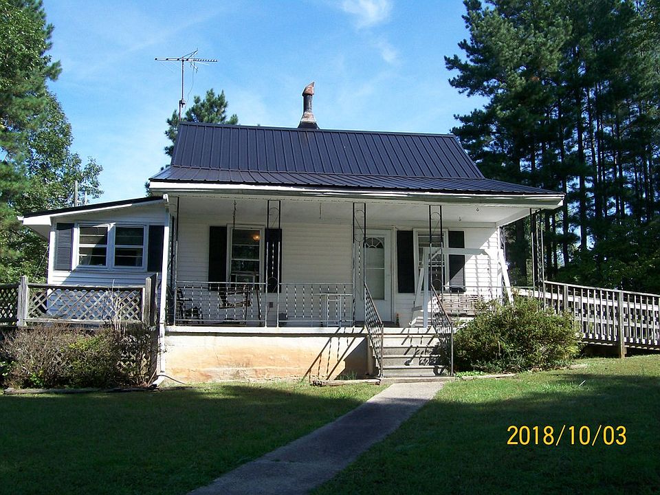 2nd image of 260 Colony Rd