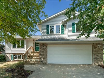 701 Chestnut Ct, Iowa City, IA, 52240