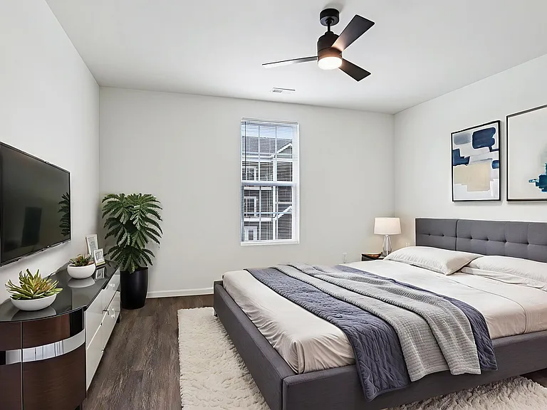 Washington Terrace Apartments — Photo 14
