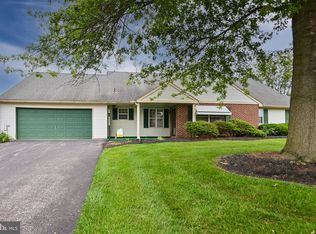 3265 Falcon Ln #16A, Dover, PA 17315