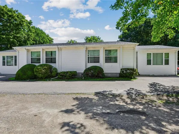 18 Fortin Rd, Kingston, RI 02881
