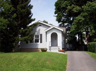 333 Roxford Rd S, Syracuse, NY 13208