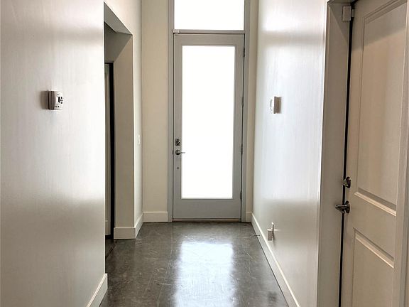 2nd image of 4702 E Montecito Ave
