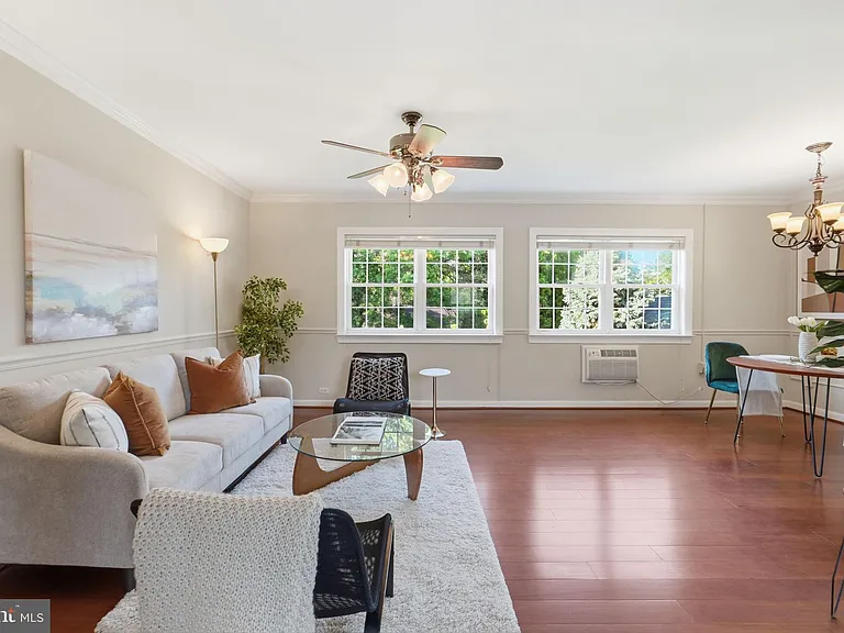 3430 Martha Custis Dr — Photo 9