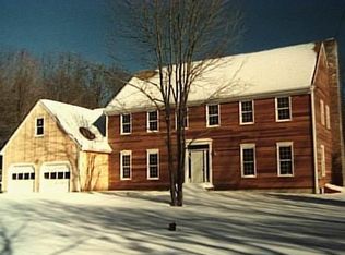 74 Cutlers Farm, Monroe, CT 06468