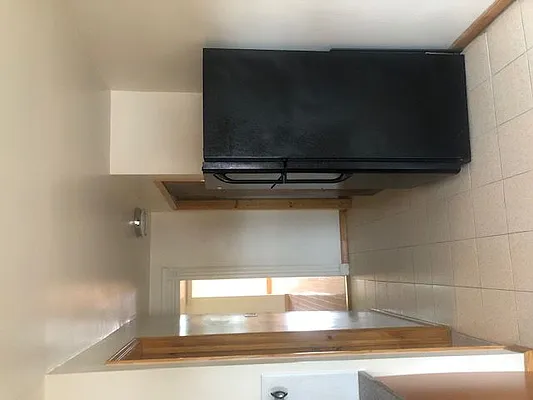 Rented by B A Constultants | media 14