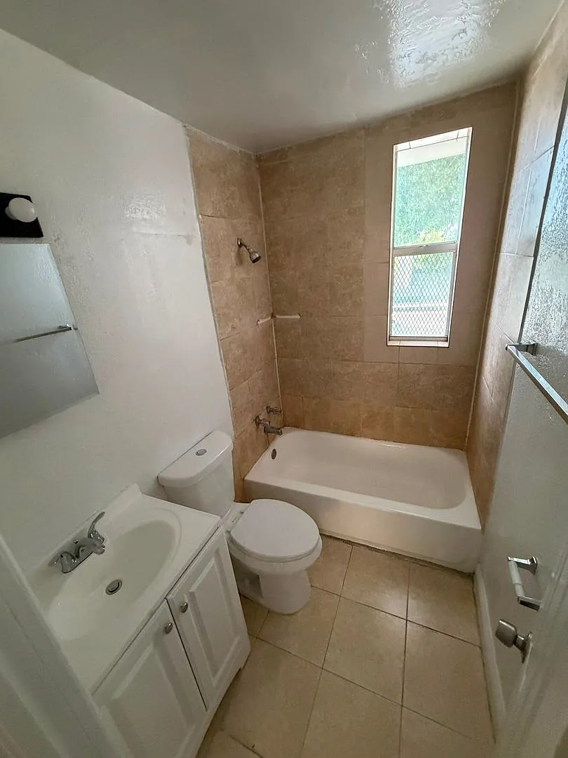 Villa Valencia, LLC — Photo 4