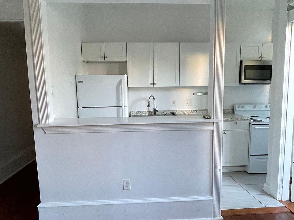 1st image of 4316 Baronne St #F