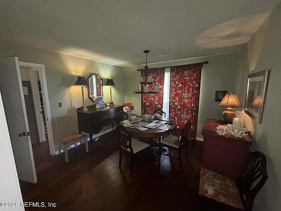 5th image of 4034 RIVER VALLEY Road S