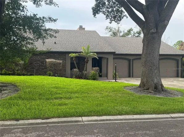 7437 Pinemount Dr, Orlando, FL 32819