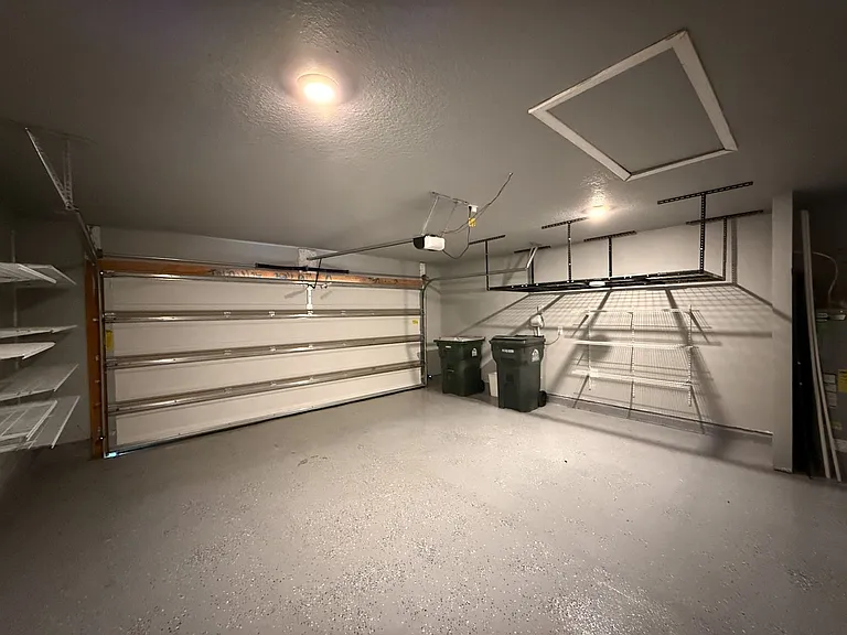 6352 Burrow Ln — Photo 21