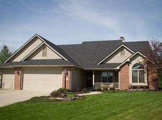 6611 Mapleton Dr, Fort Wayne, IN 46845