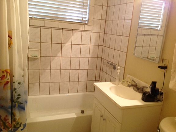 4th image of 1108 Tumbleweed Ave