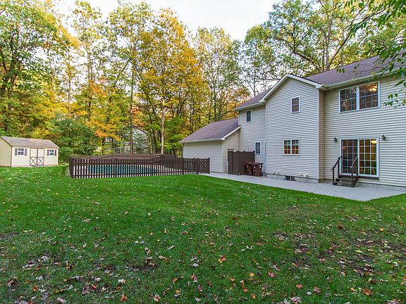 2nd image of 57 Oak View Dr