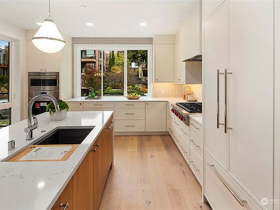 5th image of 317 5th Avenue #204