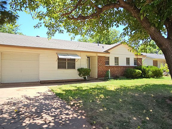 2nd image of 2457 Marsalis Dr
