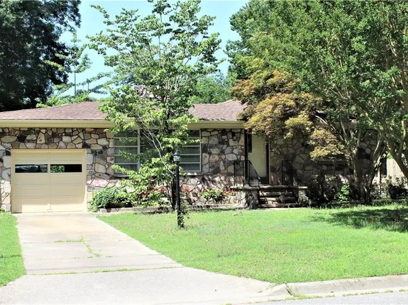 25 Rutledge Rd, Newport News, VA 23601